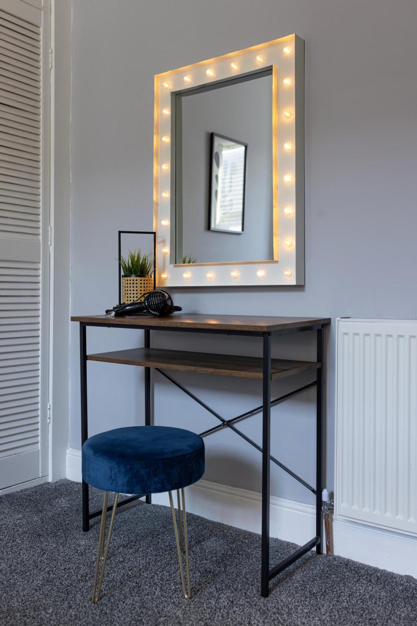 Arkles House - Air Host & Stay - Anfield Liverpool Eksteriør billede
