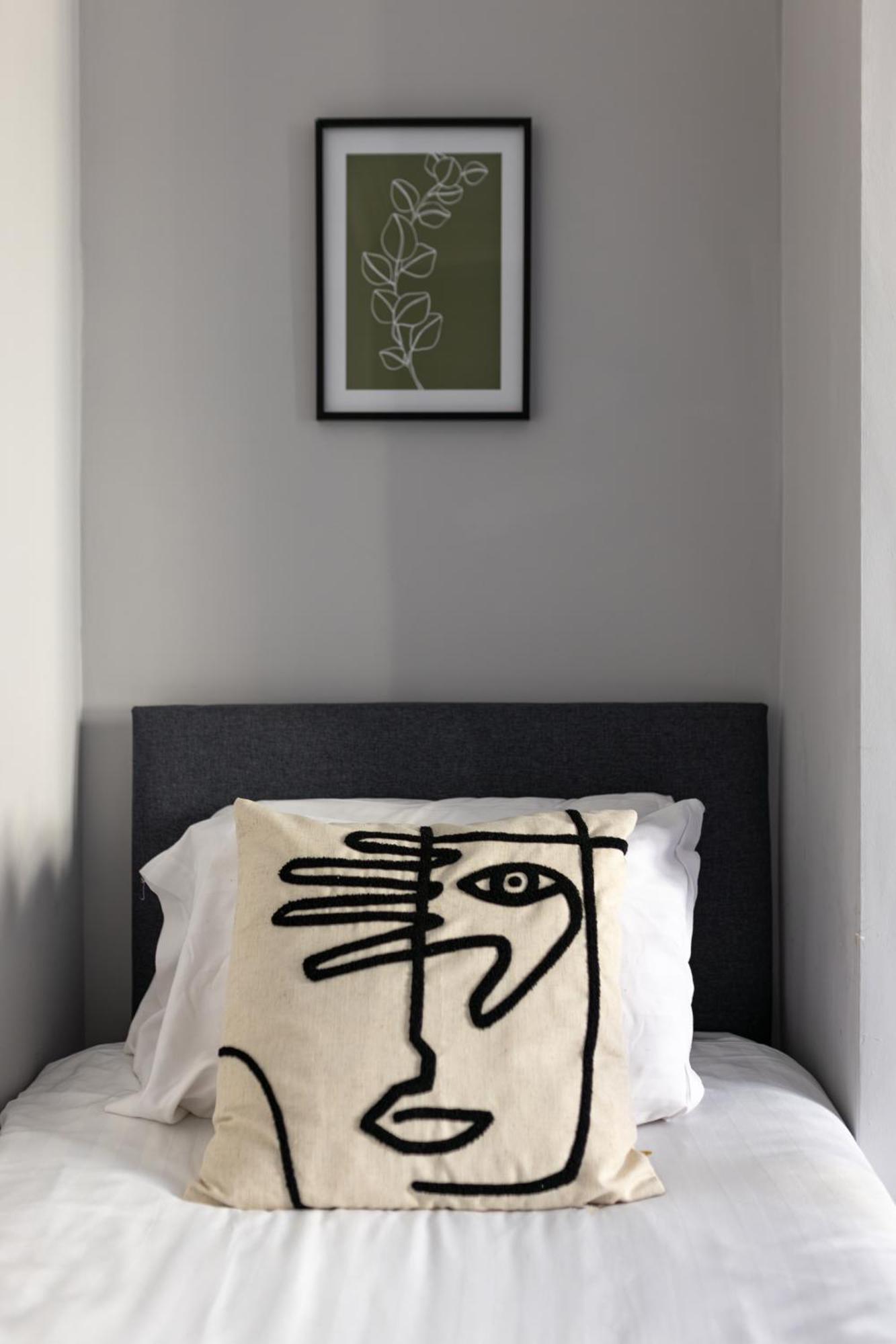 Arkles House - Air Host & Stay - Anfield Liverpool Eksteriør billede